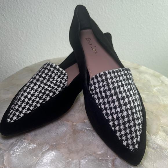 Essex Lane - Suede Houndstooth Flats - Size 9.5 - Picture 3 of 4